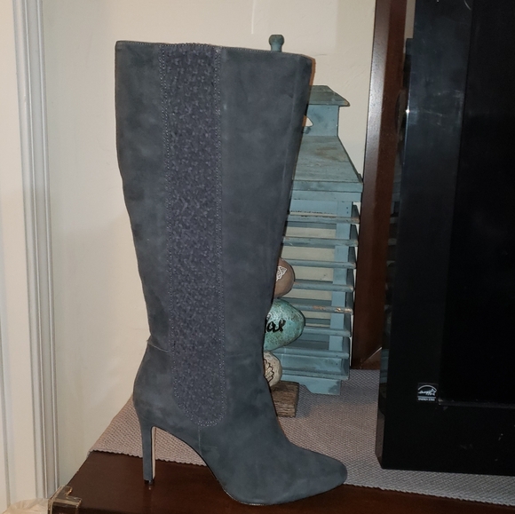 Antonio Melani Mikel Grey Boots, Size 8 - Picture 9 of 9